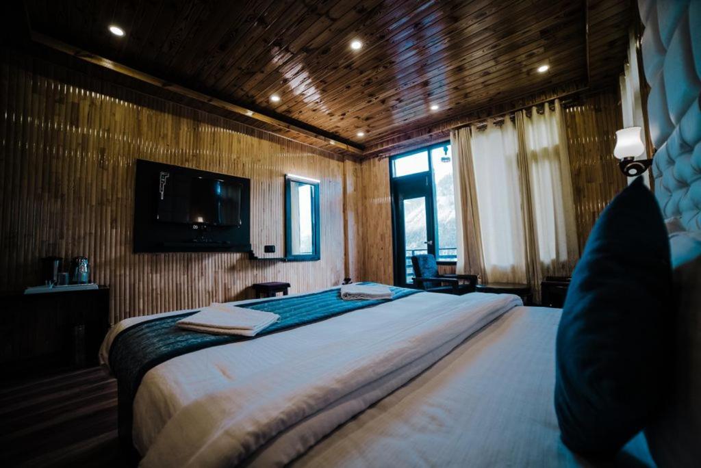 Hotel Black Magic Manali  Exterior photo